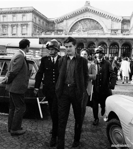 Mai 68 - Paris - Arrestation � Gare de l'est