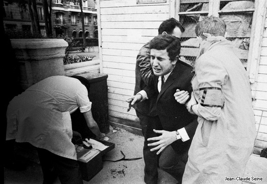 Mai 68 - Paris - Un blessé