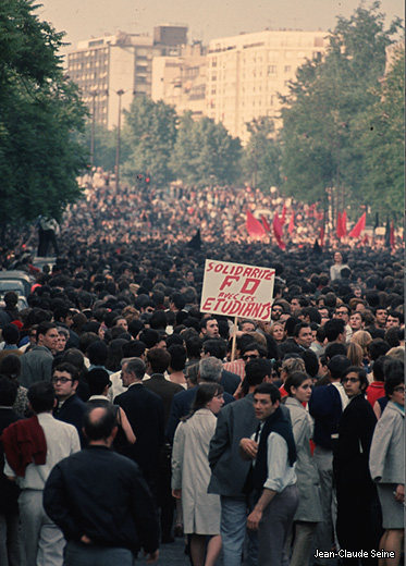 Mai 68 - Paris - photo couleur 04